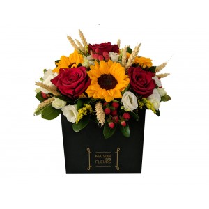 Συνθέσεις Λουλουδιών - Red Sunbox - Σύνθεση από ποικιλία εντυπωσιακών λουλουδιών σε έντονες χρωματικές αντιθέσεις!